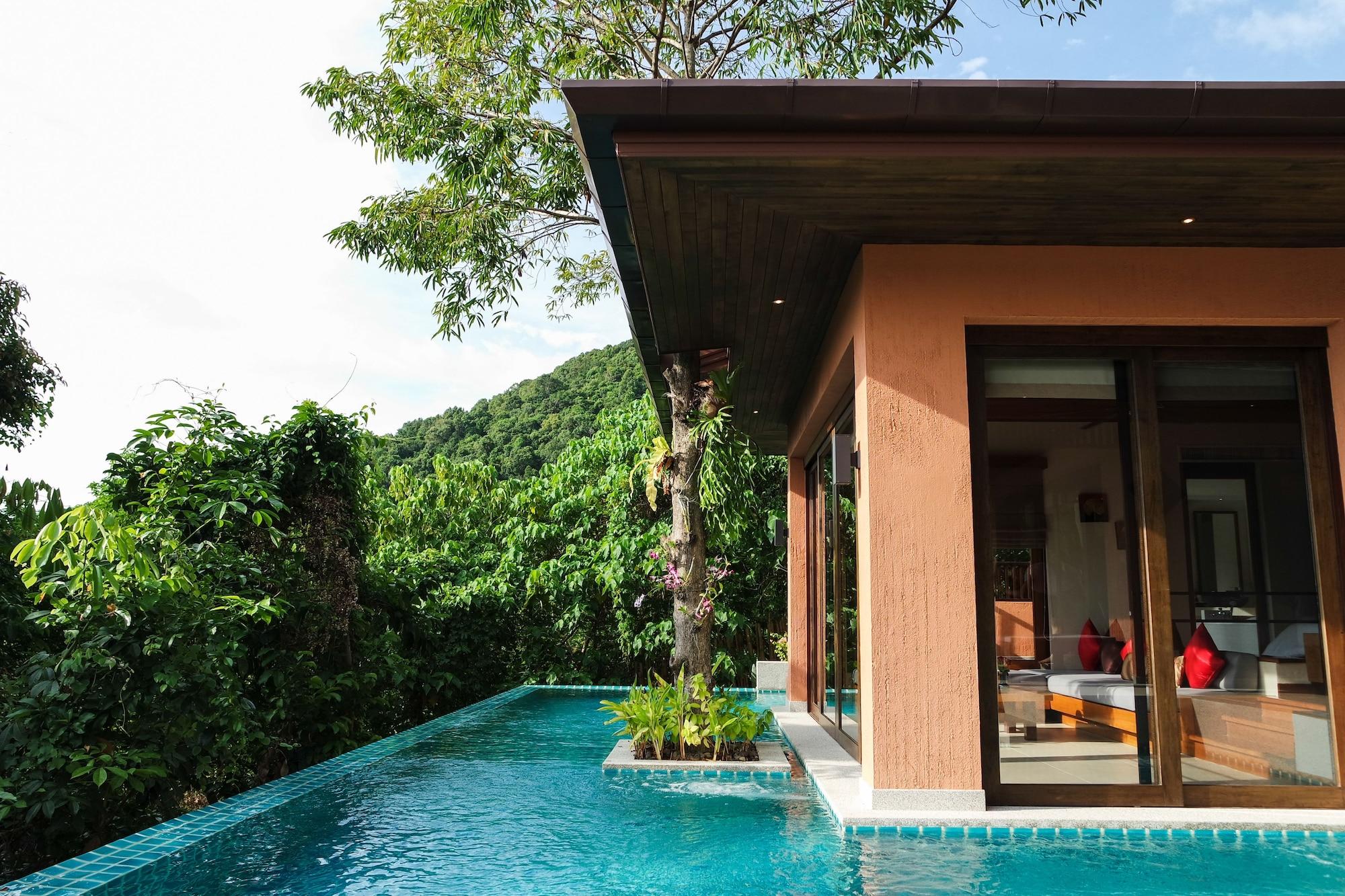 Korsiri Pool Villas Cape Panwa Exterior photo